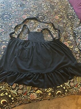 Black Ruffled Cotton Apron with pocket
